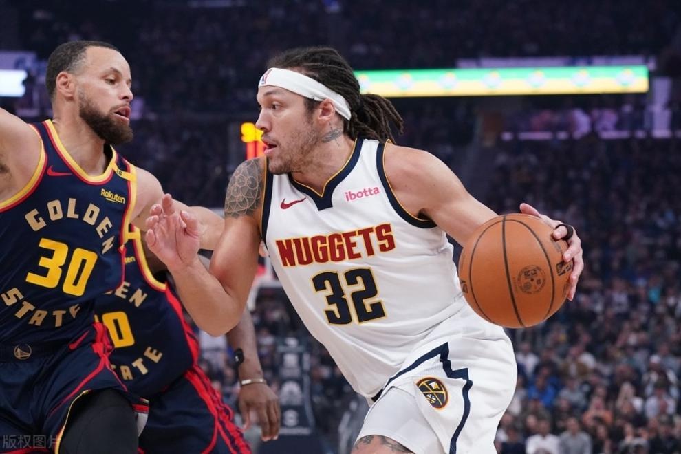 凯发平台 -离谱！国际比赛日丹佛掘金远射贴柱库里新星问鼎冠军表现惊艳，浓眉哥在雄鹿比赛中问鼎冠军的简单介绍